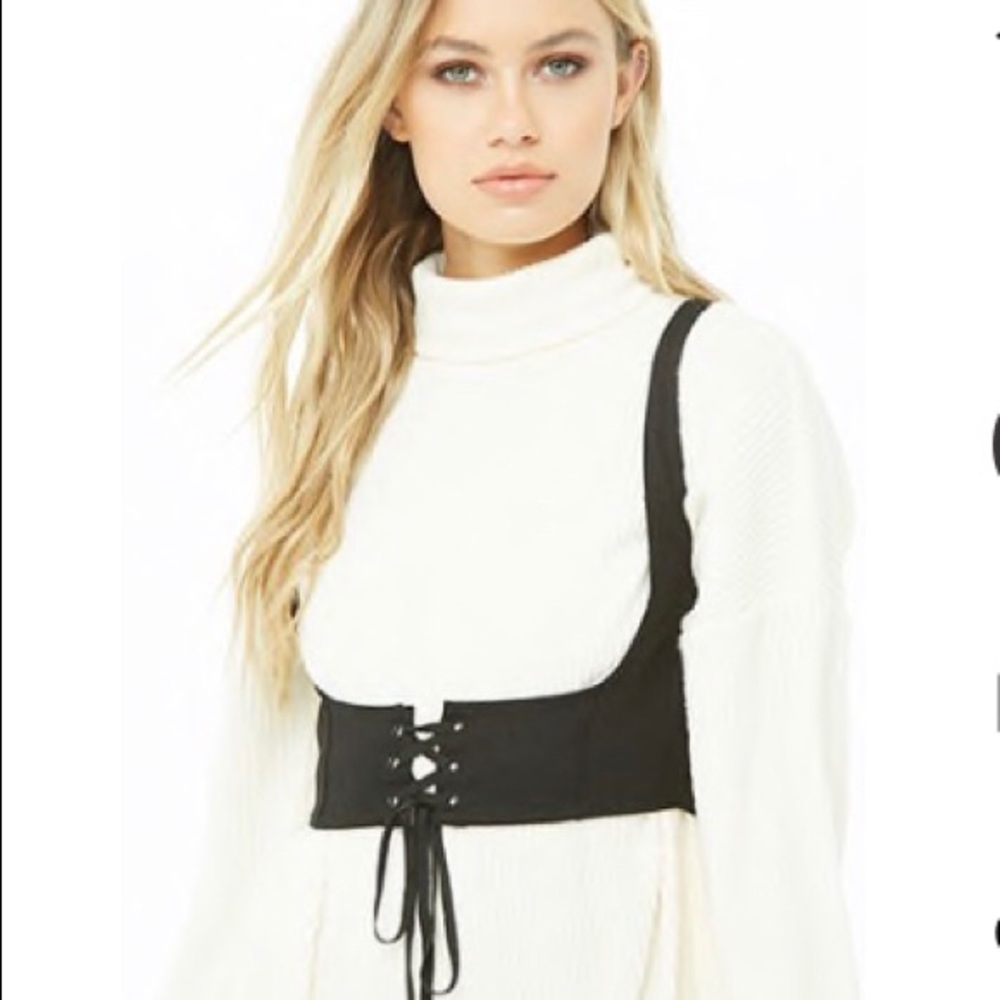 Lace up Crop Too